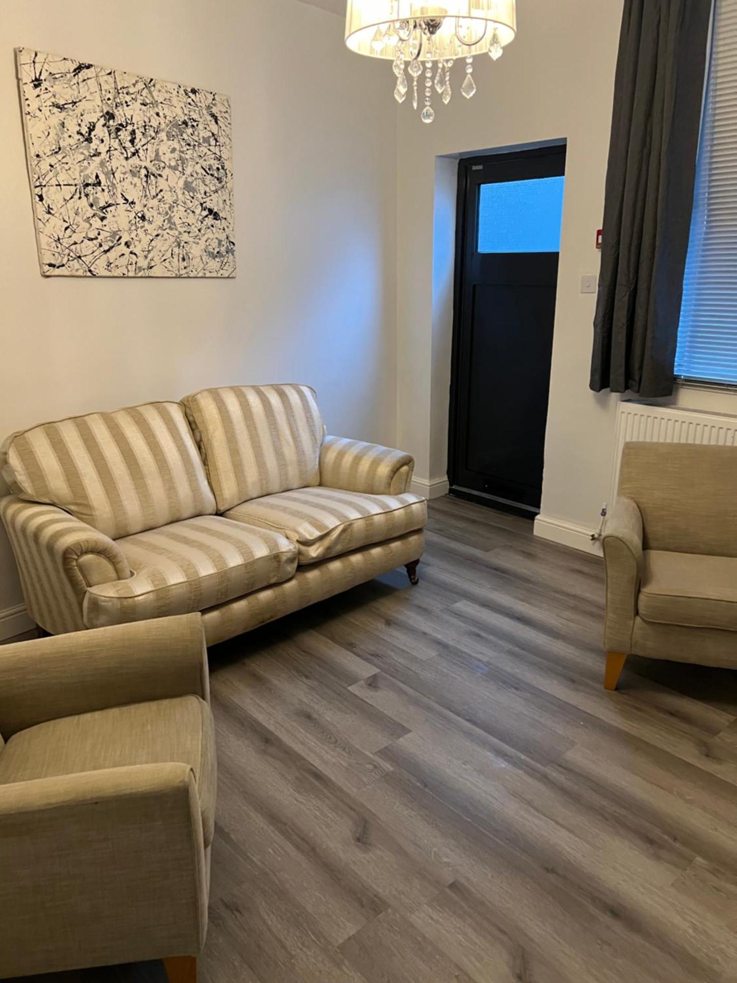 2 Bedroom Town Apartment Ipswich Exterior photo